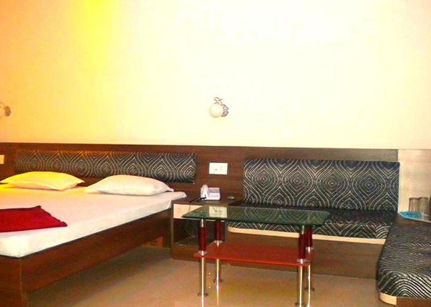 Madhya Pradesh Ratlam Super Deluxe Non AC Room	